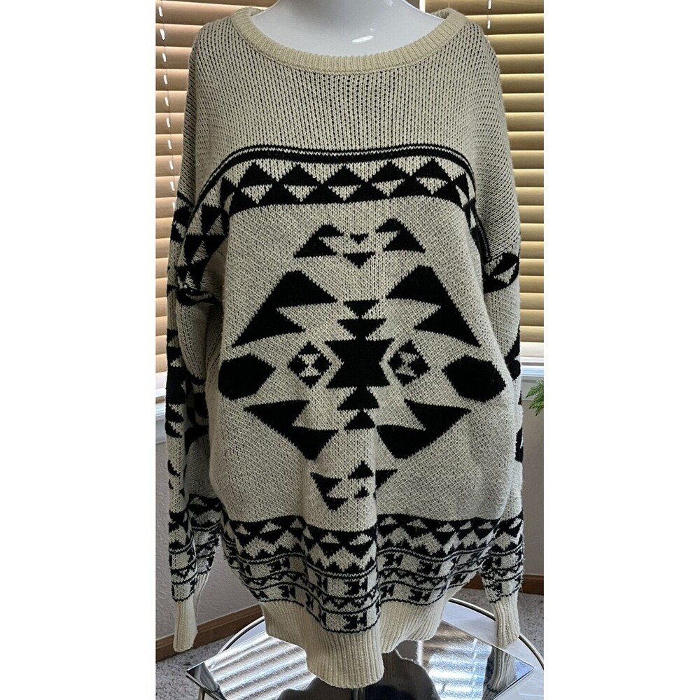 Active USA Sweater Oversize Long Sleeve Pullover Beige‎ Southwestern Women Large